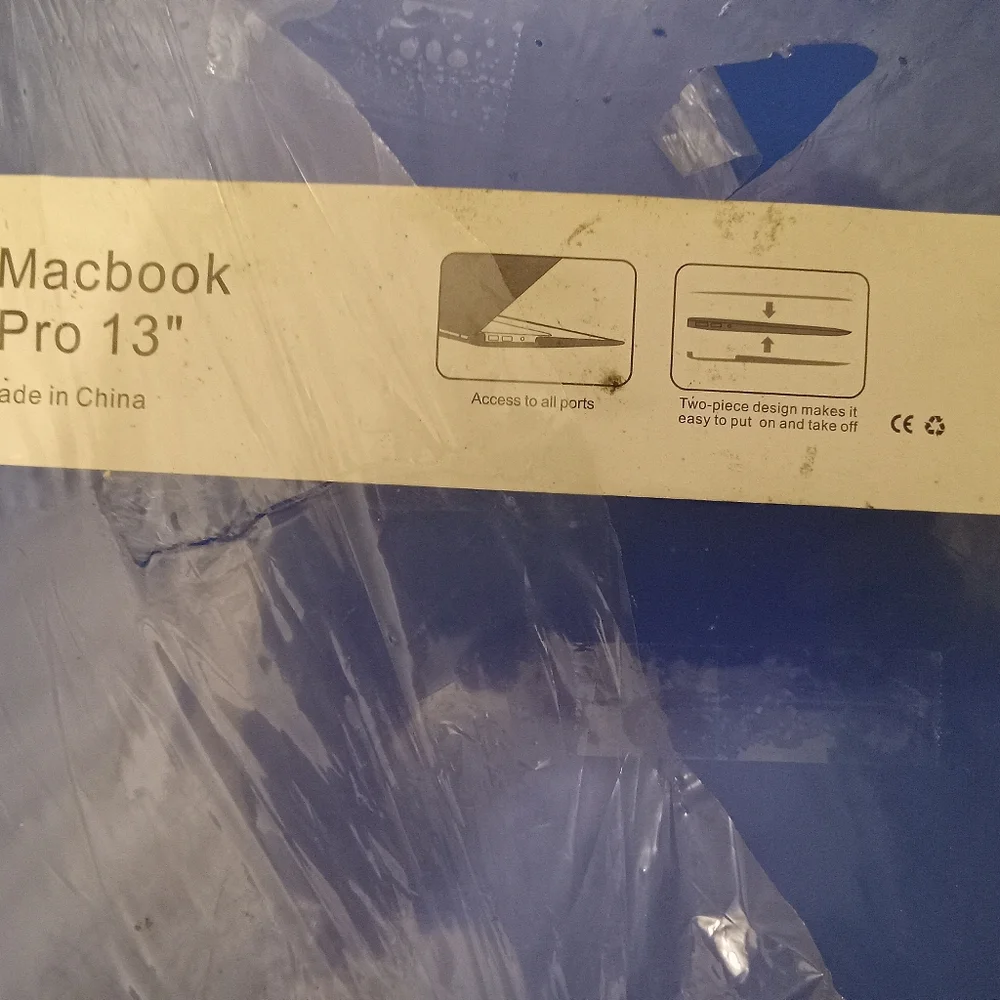 CASE FOR PRO MAC 13 BNWT !!